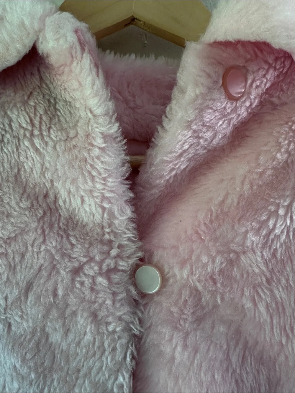 The Unbranded Brand soft pink